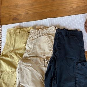 3 Used Mens cargo shorts bundle!